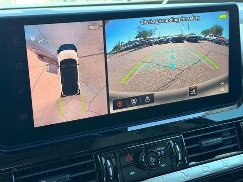 New 2026 Nissan Pathfinder SL image 22