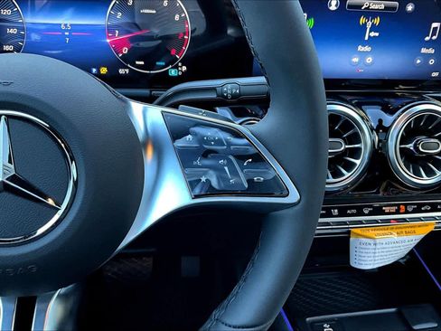 Used 2026 Mercedes-Benz GLA 250 image 23