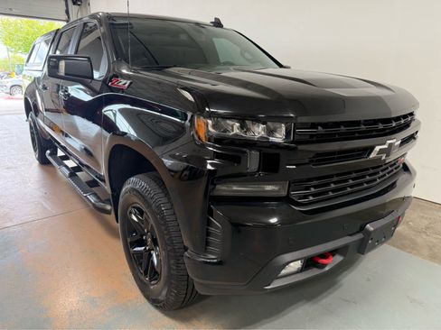 Used 2019 Chevrolet Silverado 1500 LT Trail Boss AWD/4WD image 6