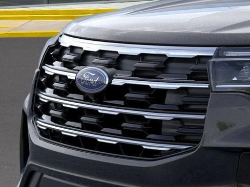 New 2026 Ford Explorer Active w/ Active Comfort Package image 17