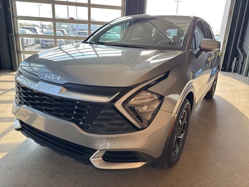 Certified 2023 Kia Sportage LX image 5