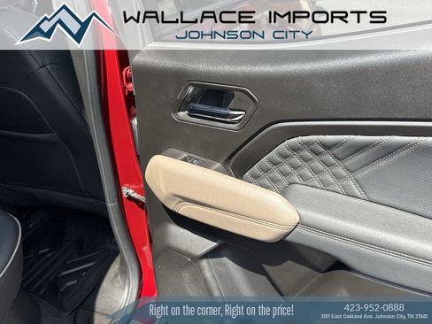 Used 2026 GMC Canyon Denali AWD/4WD image 41