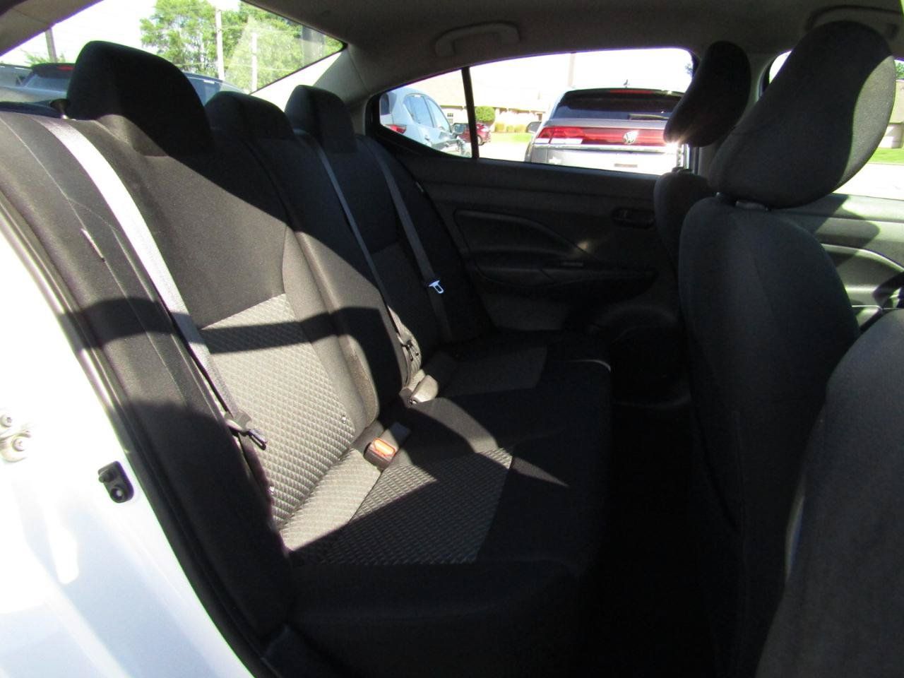 Used 2020 Nissan Versa S FWD image 21