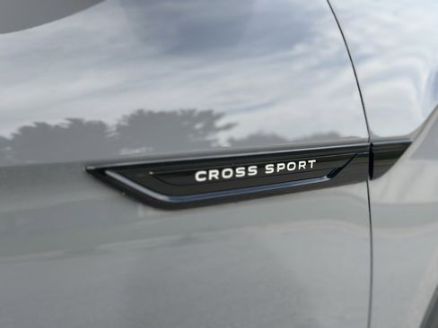 Used 2023 Volkswagen Atlas Cross Sport SEL R-Line image 12