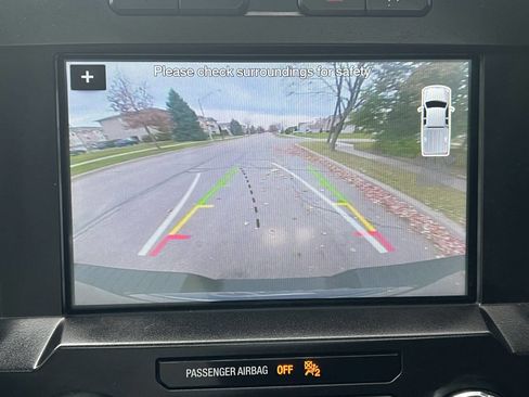 Used 2017 Ford F150 XLT w/ Equipment Group 302A Luxury AWD/4WD image 11