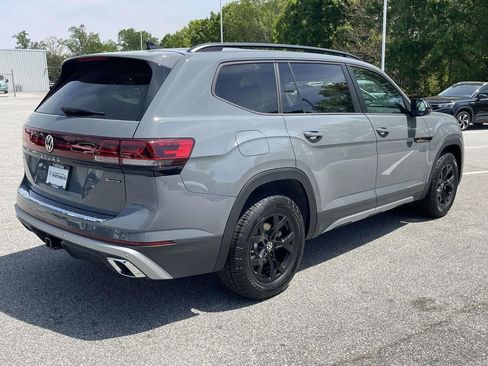 New 2026 Volkswagen Atlas Peak Edition AWD/4WD image 6