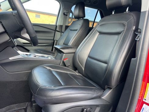 Certified 2023 Ford Explorer XLT w/ Equipment Group 202A image 18