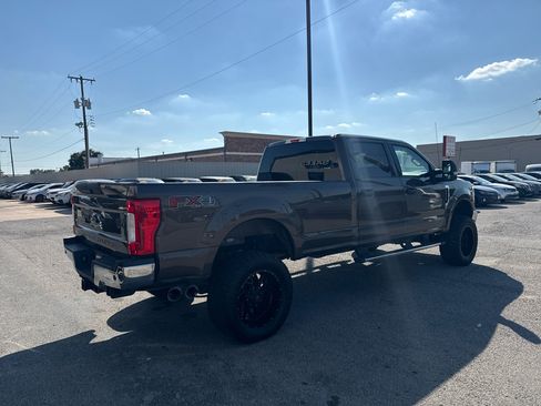 Used 2017 Ford F350 XLT w/ XLT Value Package image 6