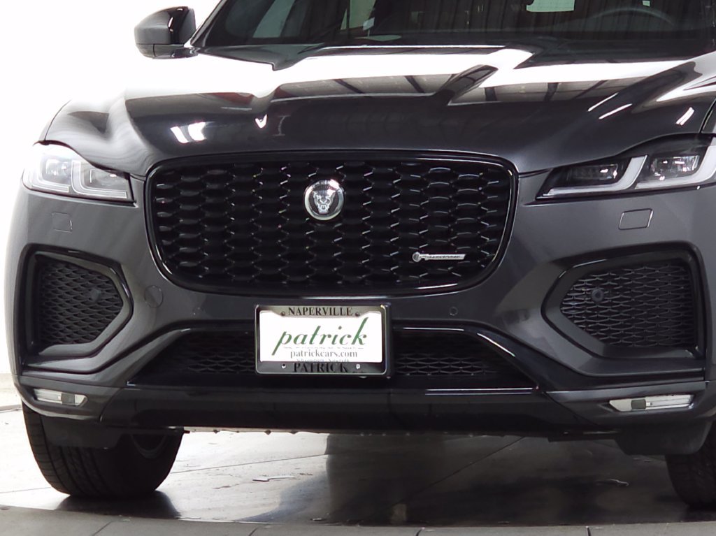 Used 2025 Jaguar F-PACE R-Dynamic S AWD/4WD image 12