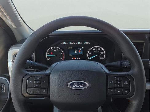 New 2026 Ford F250 XLT w/ FX4 Off-Road Package image 19