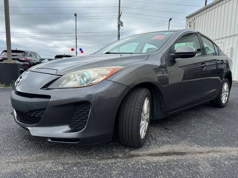 Used 2013 MAZDA MAZDA3 i Touring FWD image 2