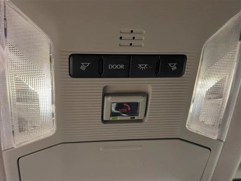 Used 2024 Toyota RAV4 LE FWD image 22