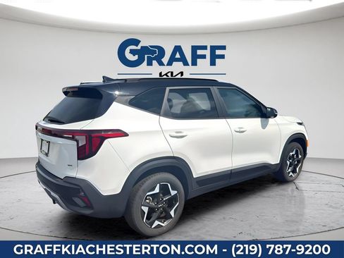 Used 2025 Kia Seltos S AWD/4WD image 10