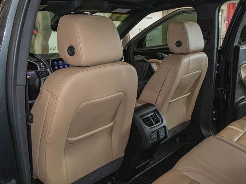 Used 2019 Chevrolet Blazer Premier w/ Sun and Wheels Package image 10