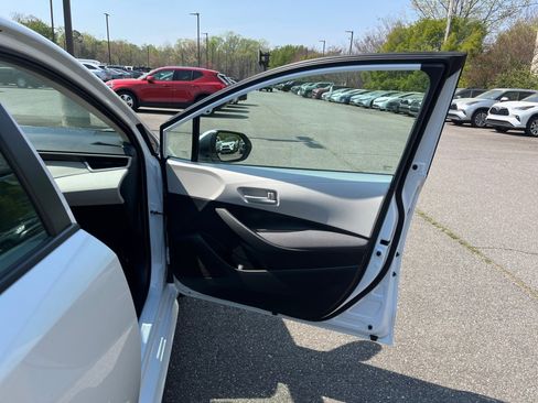 Certified 2026 Toyota Corolla LE image 29