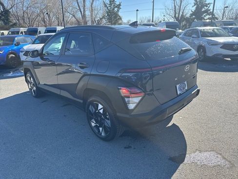 Used 2024 Hyundai Kona SEL image 3