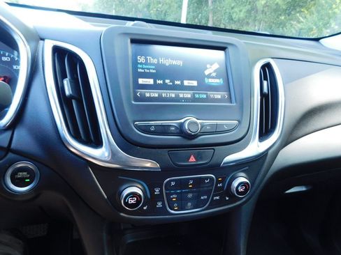 Certified 2018 Chevrolet Equinox LT AWD/4WD image 9