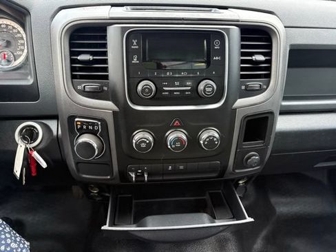 Used 2013 RAM 1500 Tradesman RWD image 18