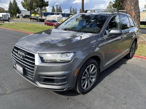 Used 2017 Audi Q7 3.0T Premium Plus AWD/4WD image 7