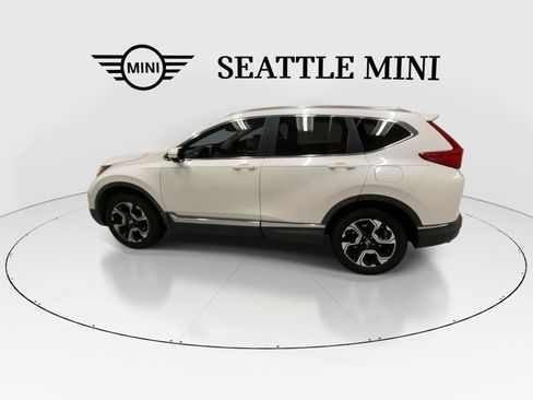 Used 2018 Honda CR-V Touring image 7