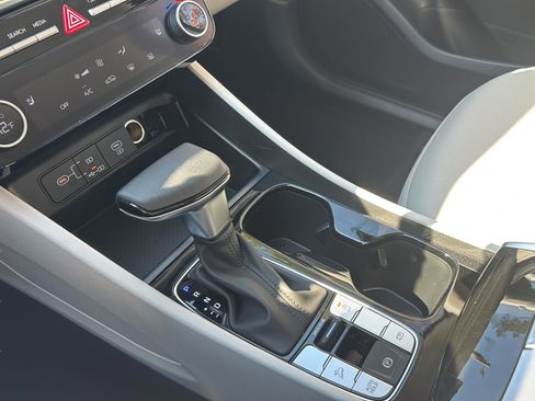 New 2026 Hyundai Tucson SEL image 16