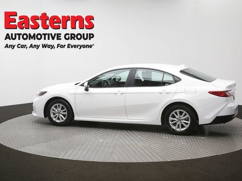 Used 2025 Toyota Camry LE FWD image 61