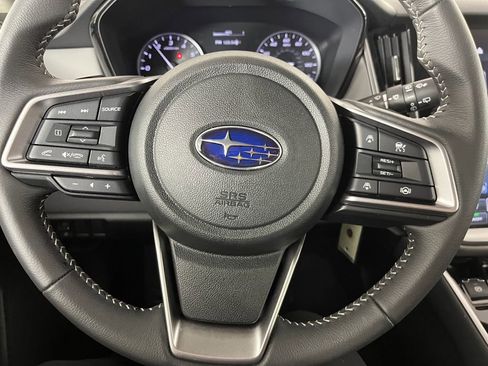 Used 2025 Subaru Outback Premium AWD/4WD image 23