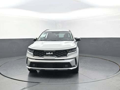 Used 2023 Kia Sorento EX FWD image 8