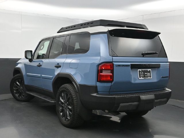 Used 2026 Toyota Land Cruiser w/ Premium Package AWD/4WD image 4
