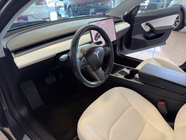 Used 2019 Tesla Model 3 Long Range AWD/4WD image 2