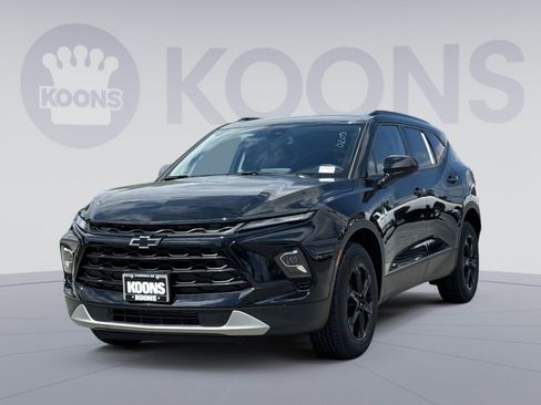 New 2025 Chevrolet Blazer LT w/ Convenience Package image 1