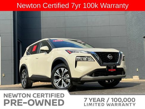 Used 2023 Nissan Rogue SV AWD/4WD image 25