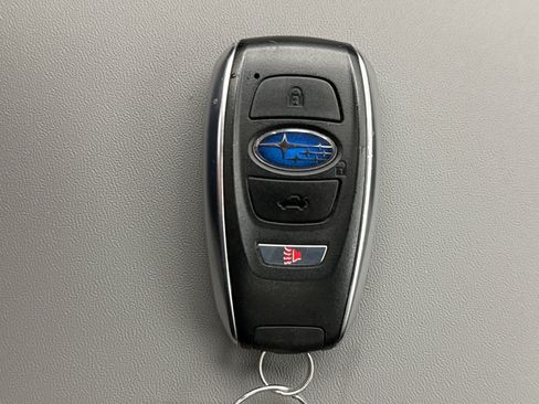 Used 2025 Subaru Outback Limited AWD/4WD image 26