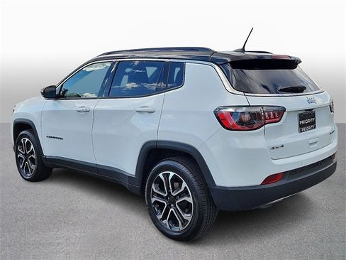 Used 2023 Jeep Compass Limited image 6