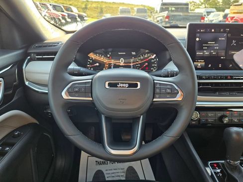 Used 2024 Jeep Compass Limited AWD/4WD image 18