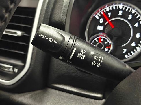 Used 2023 RAM 1500 Big Horn AWD/4WD image 49