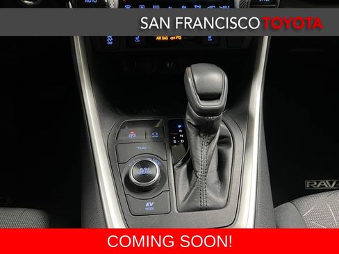 Used 2019 Toyota RAV4 XLE image 25