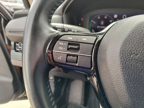 Used 2023 Honda Accord Touring image 22