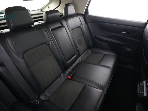 Used 2023 Nissan Ariya FWD image 5
