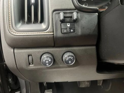 Used 2022 GMC Canyon AT4 w/ Trailering Package AWD/4WD image 24