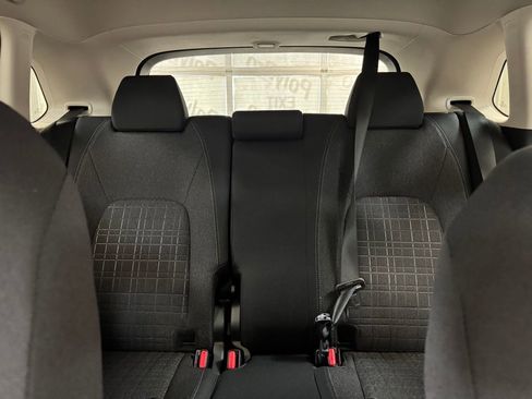 New 2026 Honda HR-V LX image 13