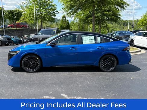 New 2026 Nissan Sentra SR FWD image 5