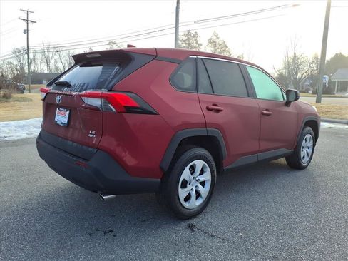 Used 2024 Toyota RAV4 LE image 4