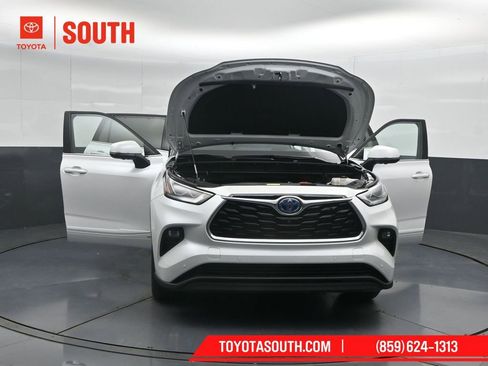 Used 2023 Toyota Highlander Limited w/ Protection Package #3 (TMS) AWD/4WD image 64