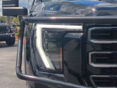 Used 2026 GMC Sierra 2500 AT4 w/ AT4 Premium Plus Package AWD/4WD image 10