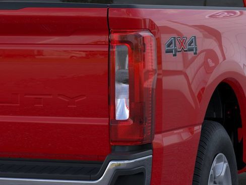 New 2026 Ford F250 XLT w/ Snow Plow Prep Package AWD/4WD image 21