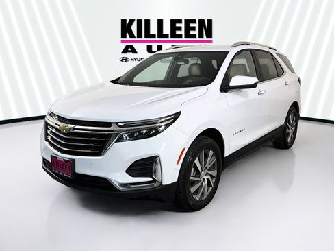 Used 2023 Chevrolet Equinox Premier AWD/4WD image 3