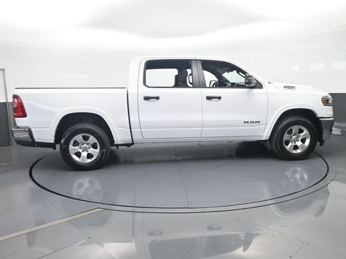 Used 2025 RAM 1500 Big Horn AWD/4WD image 7