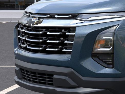 New 2026 Chevrolet Equinox LT AWD/4WD image 13