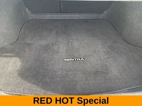 Used 2024 Nissan Sentra SV image 32